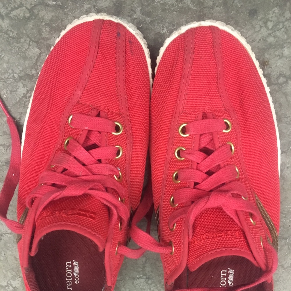 Red Tretorn sneakers
